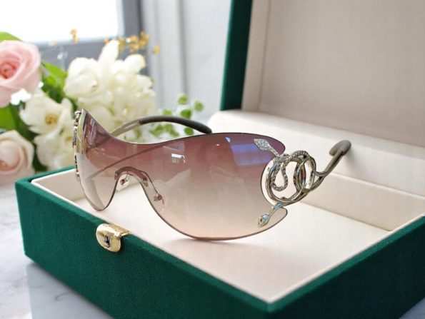 Oversized Frameless Sunglasses | Tinted Lens with Snake Detail | Elegant Summer Eyewear | Modern Fashion Accessory | Gift Idea for Her