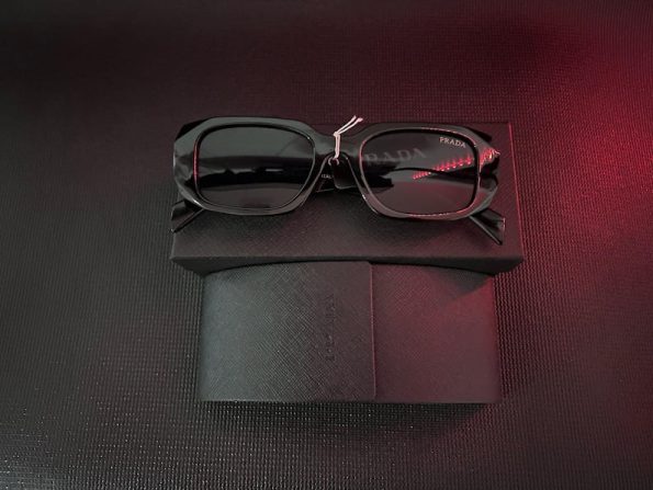 Unisex “PŘÅÐÅ” Sunglasses